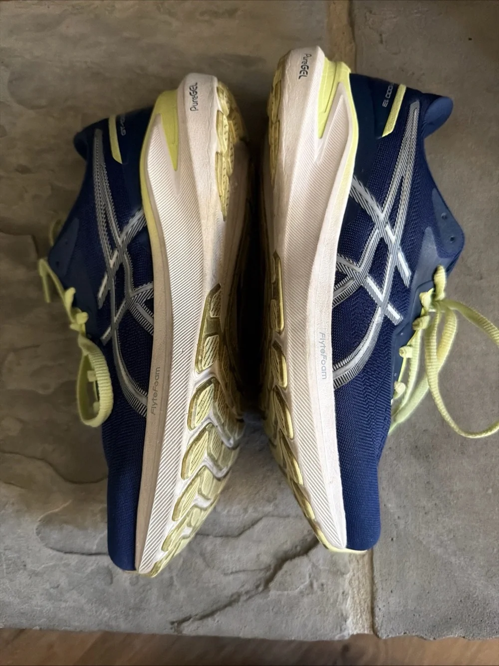 ASICS Women's GT-1000 13 Blue 8.5 EUC